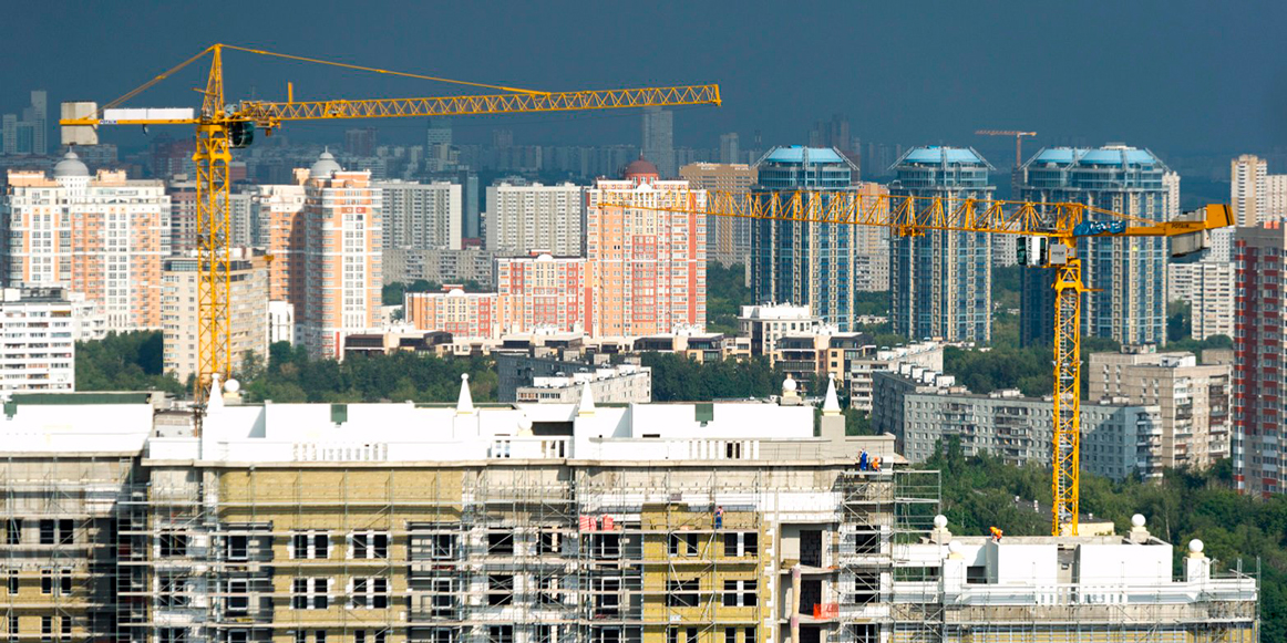 Этой весной ставки по ипотеке пошли вниз, а продажи жилья в новостройках — вверх