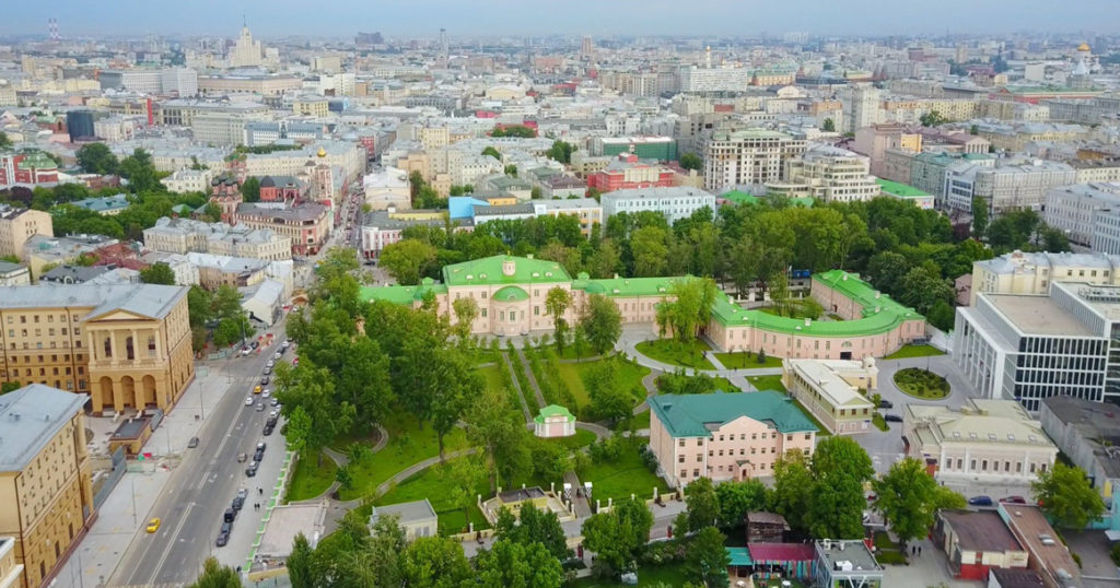 Мосгордума собирается сделать свой парк на Страстном бульваре полностью открытым