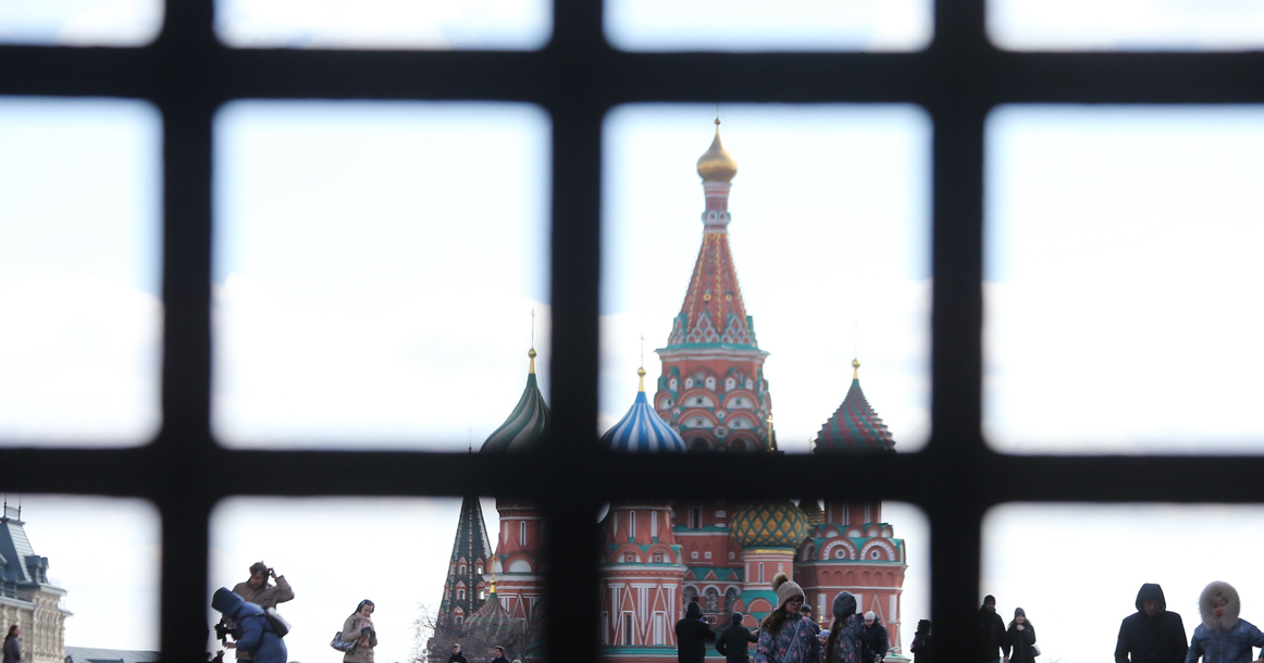 Российские экономисты призвали к введению жесткого карантина, иначе «будет как в Италии»