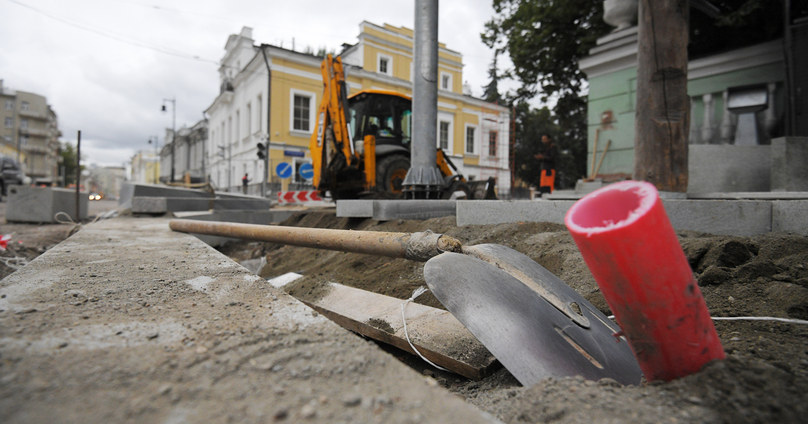 Коронавирус в Москве настолько свиреп, что даже «Моя улица» встала. И другие новости понедельника