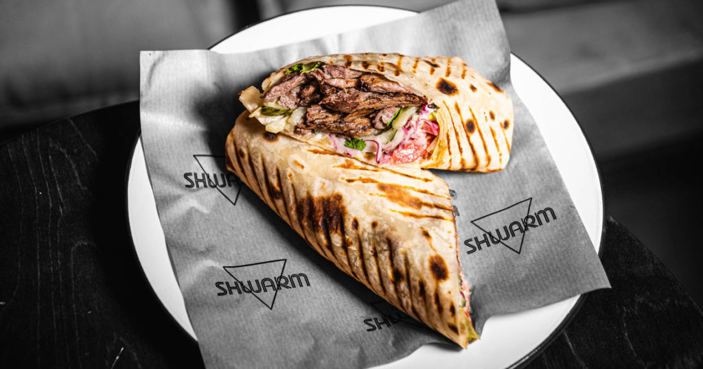 Shwarm&Sesame доставляет совсем недорогую шаурму с кюфтой и не только