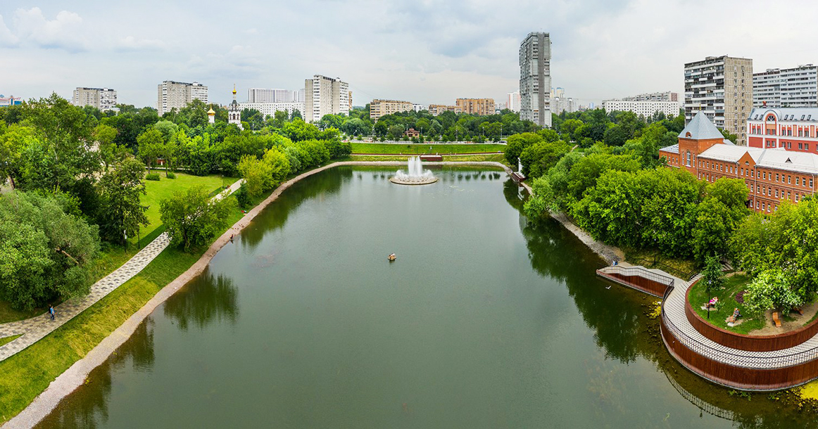Посмотрите на парк, который появился на месте снесенного кинотеатра «Севастополь»