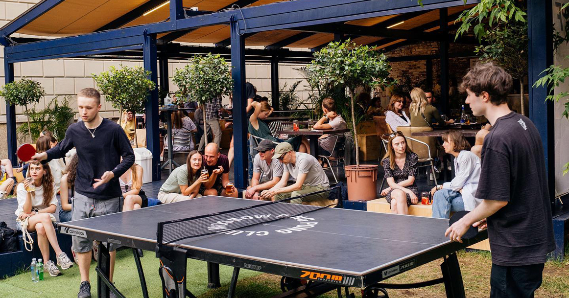 Этим летом Ping Pong Club Moscow разбавляет застывшую буржуазность ресторанов Тверского бульвара