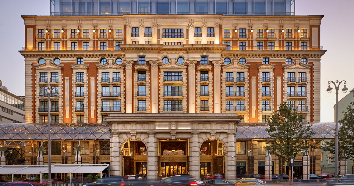 Английский суд заморозил активы гостиницы Ritz-Carlton на Тверской