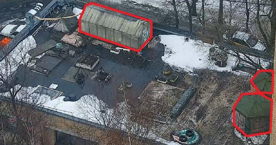 Нашли и снесли: в Ховрино на крыше стоматологической клиники выращивали овощи