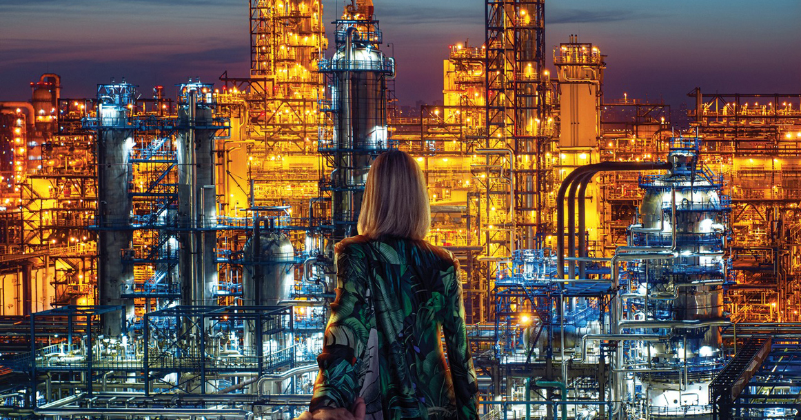 Сегодня на Арбате открылась фотовыставка #FollowMeTo The Moscow Industry