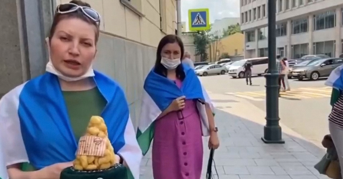 Активистки из Башкирии приехали к Сергею Собянину — просят присоединить Уфу к Москве