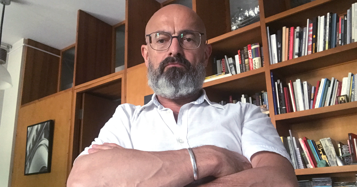 «Почти все, что строится — имитация долговечного, а на деле — картон»: архитектор Николай Лызлов