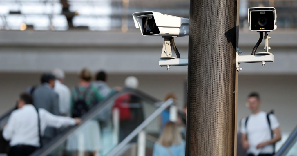 Система распознавания лиц в метро сможет отслеживать маршруты передвижения и расу пассажиров