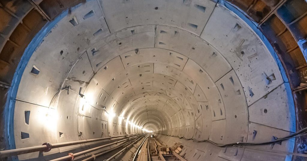 Троицкая линия метро подбирается к центру: ее продлили до станции «ЗИЛ»