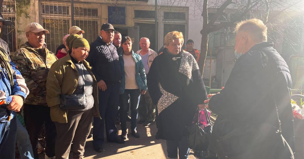 В районе Соколиная Гора бастуют дворники