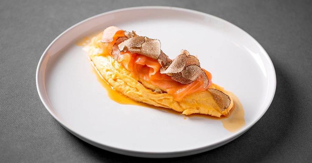 Скрэмблы и бенедикты в Grace Bistro достаточно хороши, чтобы встать пораньше