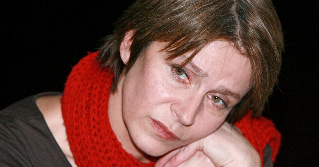Актриса Елена Сафонова попала в больницу после аварии на проспекте Мира