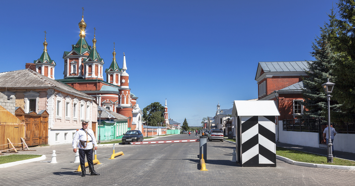 «Москвич за МКАДом»: в Коломну за золотом Мнишек, пастилой и современным искусством