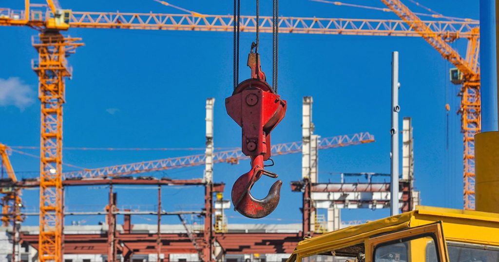 Власти Москвы впервые заявили о глубоком и масштабном кризисе в строительной отрасли