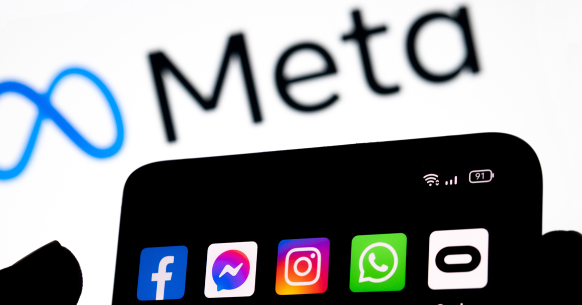 Тверской суд признал компанию Meta, которой принадлежат Facebook и Instagram, экстремистской