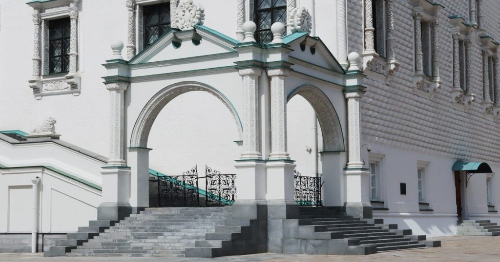 Московский дом: белокаменные палаты