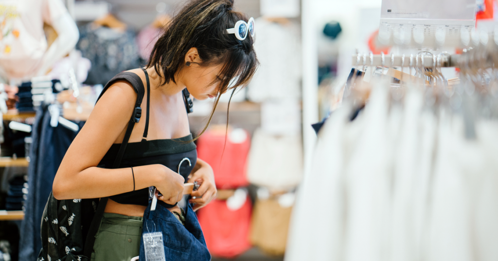 Площади H&M в ТЦ Москвы займут универмаги российских дизайнеров Slava