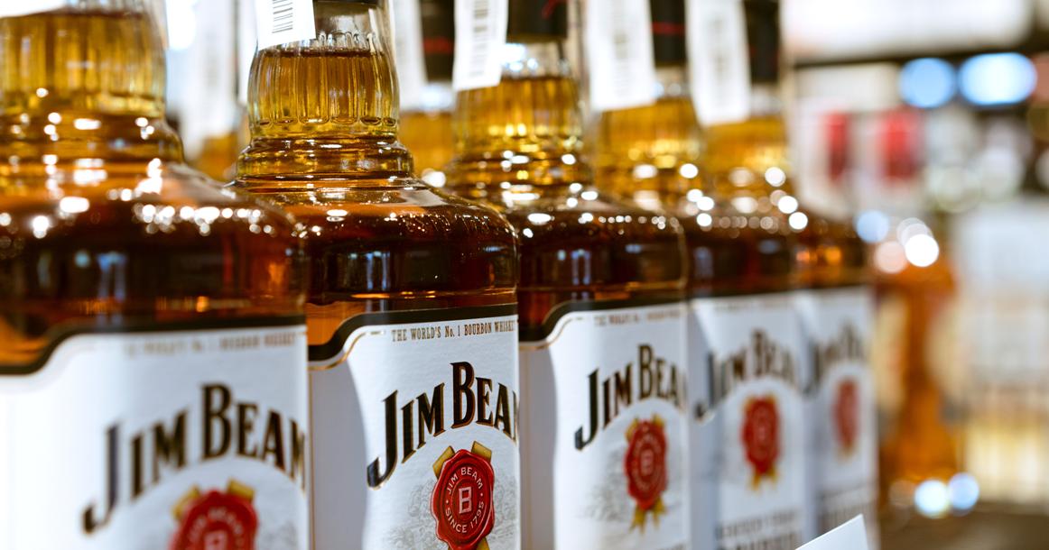 Что будем пить? Производители Jim Beam, Macallan и The Famous Grouse уходят из России