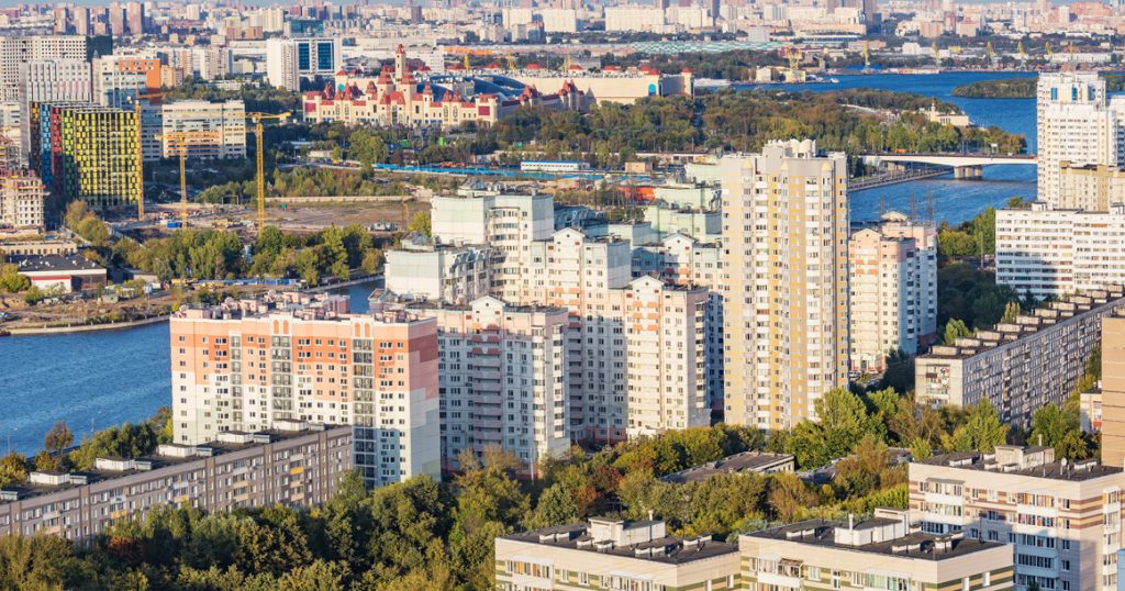 После начала мобилизации спрос на аренду квартир упал на 15%, а дорогого жилья — и вовсе на 50%