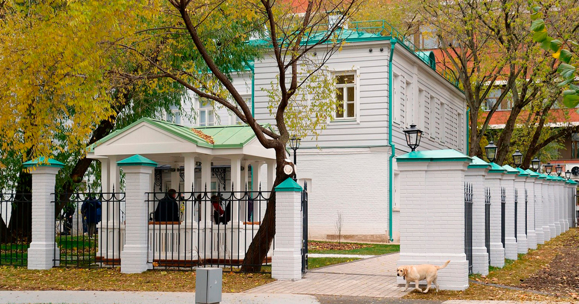 Возле дома-музея братьев Третьяковых открыли новый парк