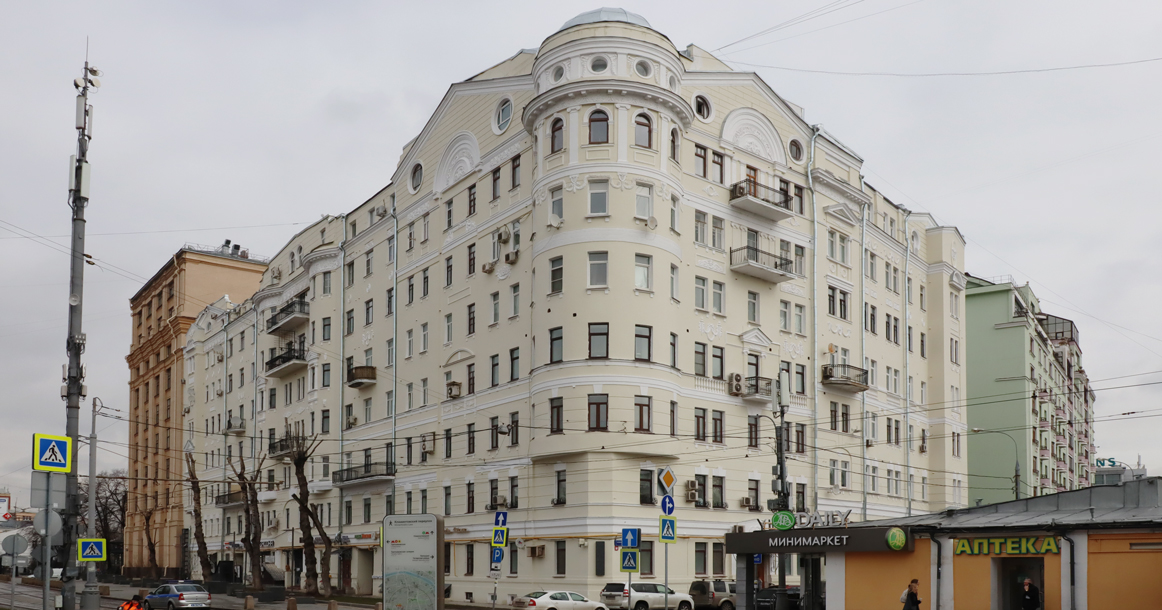 Дом недели: доходный дом Бабанина в Климентовском переулке