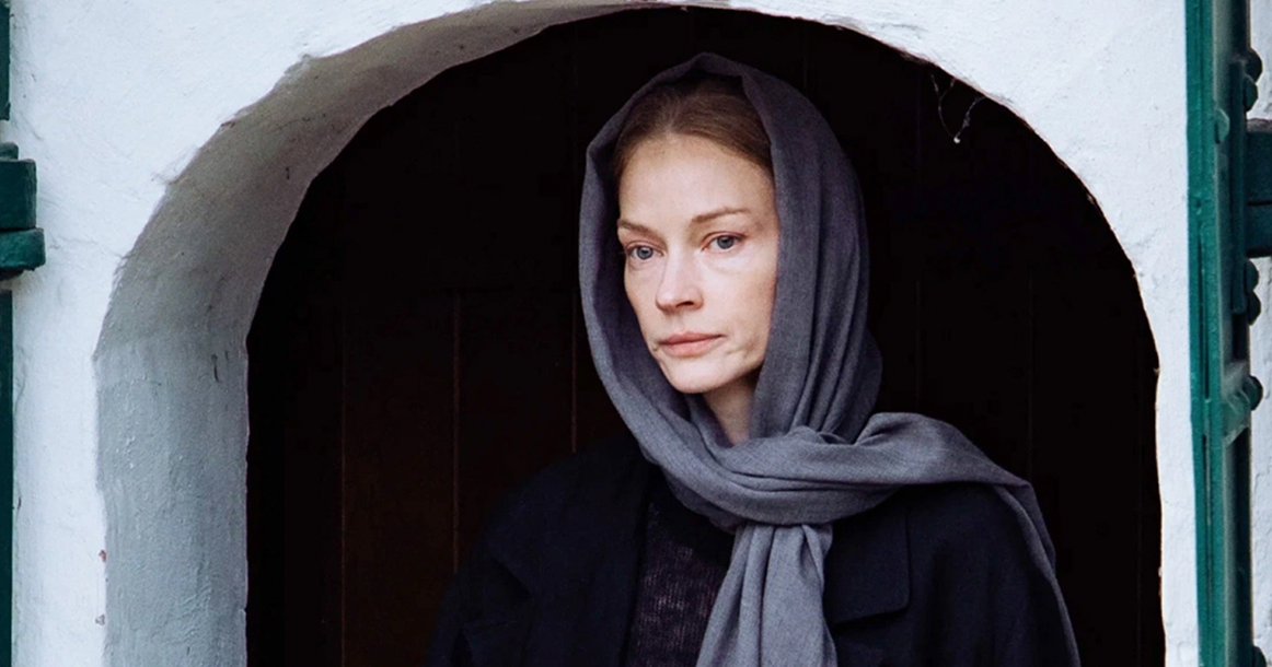 Мир этого сериала — театр в буквальном смысле, и люди в нем — правильно, «Актрисы»