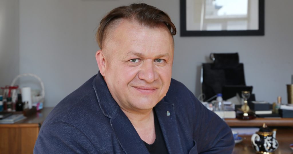 «Никуда не уеду, здесь — основа» — создатель банного комплекса «Гуси-Лебеди» Анатолий Титунин