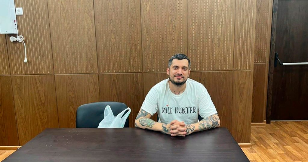 Рэпера Пашу Техника, задержанного за демонстрацию нацистской символики, арестовали на 13 суток
