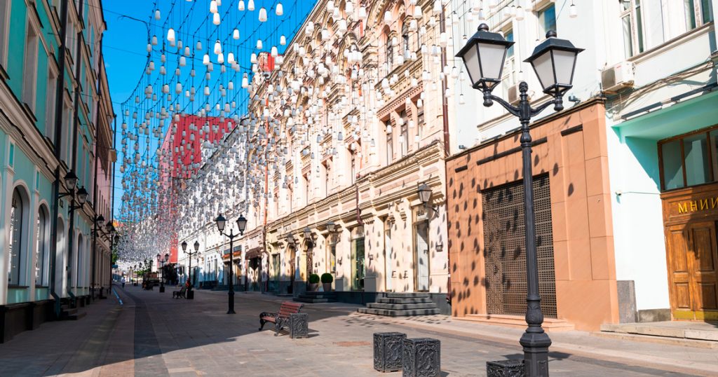 Столешников покинул топ-5 мест с самыми дорогими ставками аренды в Москве