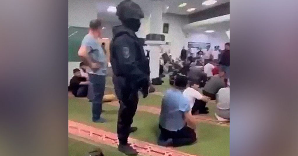 Из-за молельни мигрантов в столичной многоэтажке возбуждено уголовное дело