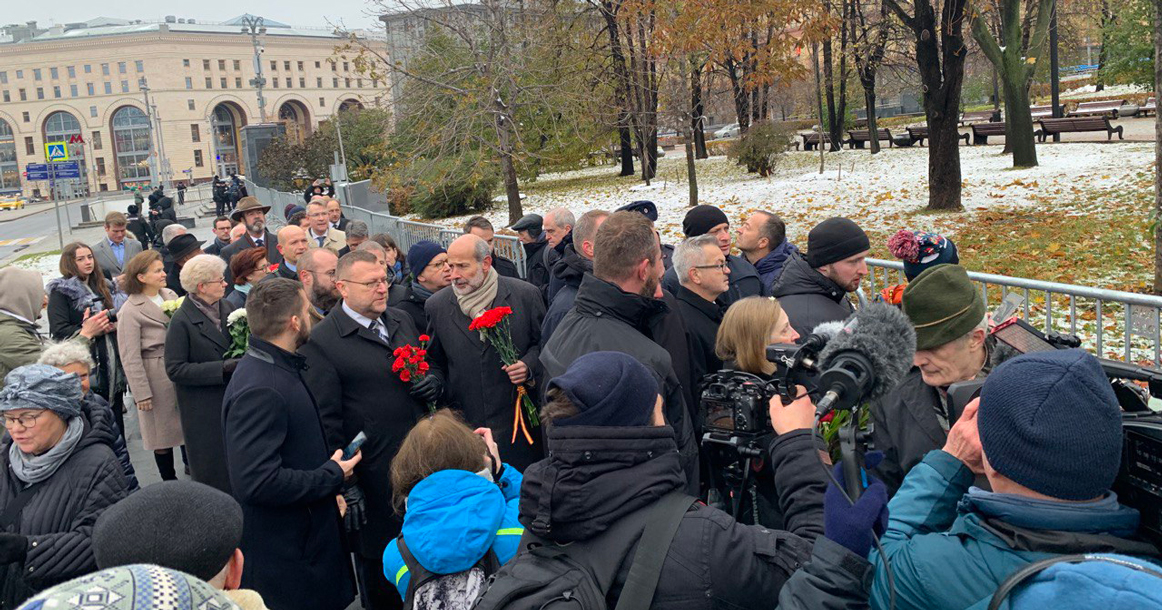 Полиция перекрыла Лубянскую площадь из-за акции «Возвращение имен»