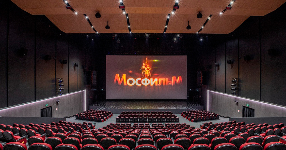 На «Мосфильме» открылся новый кинотеатр. Его представил Карен Шахназаров