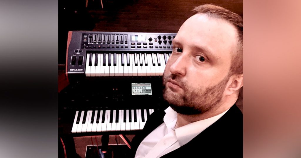 Отец экс-клавишника группы «Руки вверх!» Владимира Капырина заявил об убийстве сына