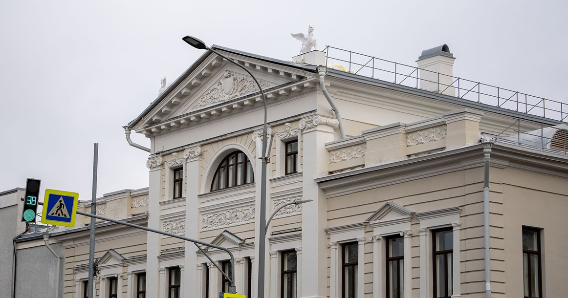 В Москве отреставрировали «дом с пегасами», где жил Станиславский