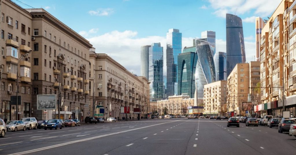 Проспект Багратиона обеспечили непрерывной связью на всем пути движения автомобилистов