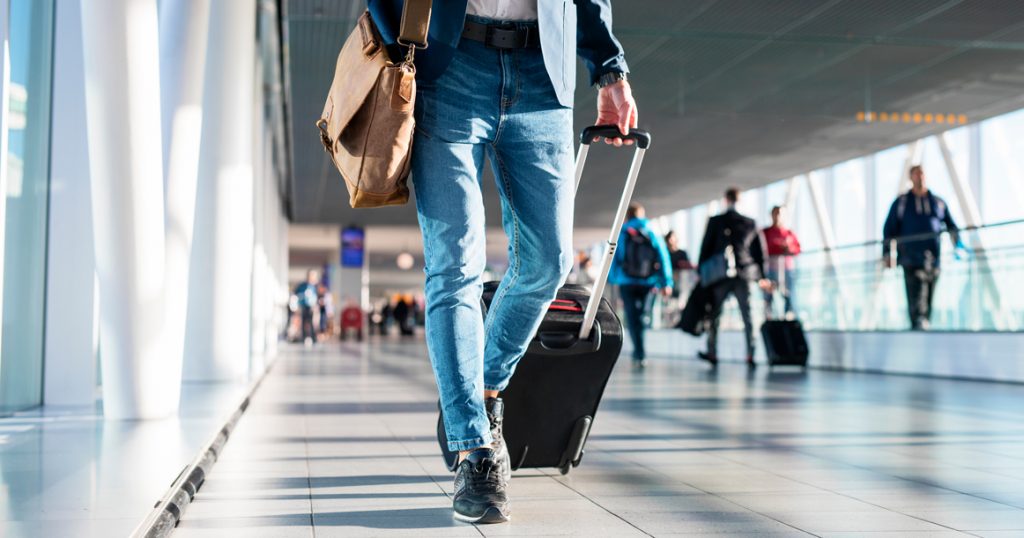 Около 40% релокантов, покинувших страну в 2022 году, вернулись обратно