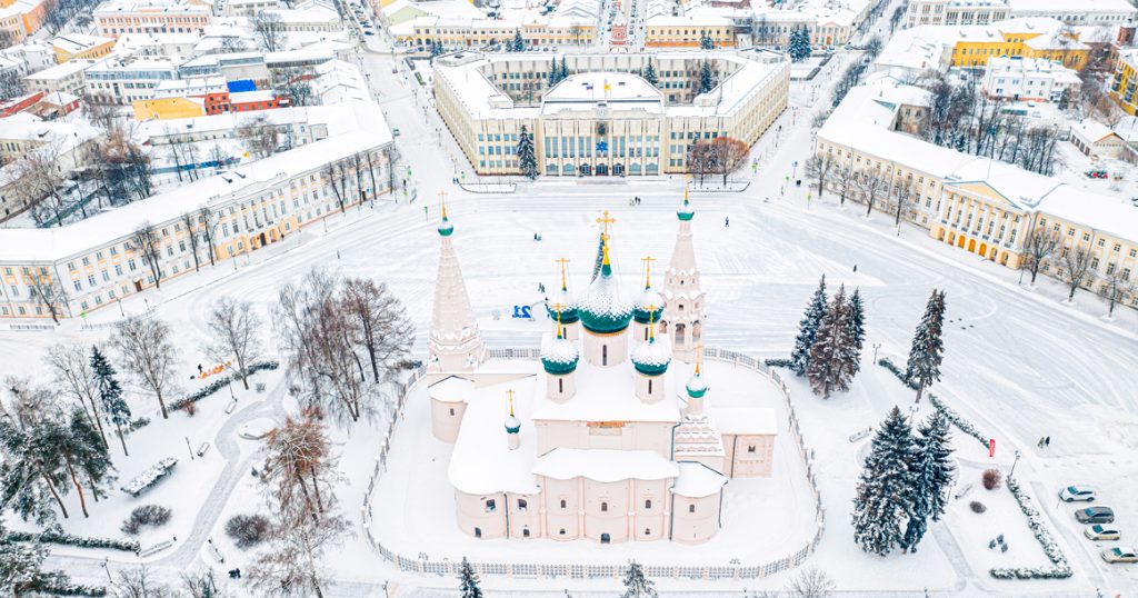 «Москвич за МКАДом»: в Ярославль за майоликой, «Словом о полку Игореве» и Пизанской башней