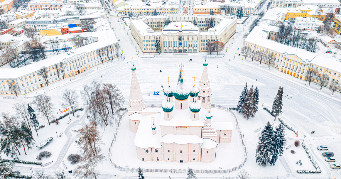 «Москвич за МКАДом»: в Ярославль за майоликой, «Словом о полку Игореве» и Пизанской башней