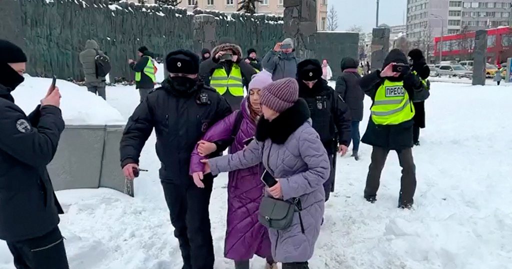 У Стены скорби начались массовые задержания