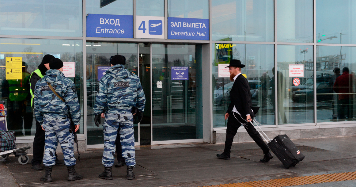 Шереметьево готово ввести запрет на допуск в аэропорт провожающих и встречающих