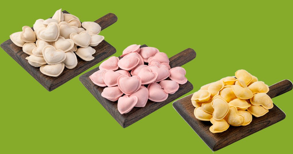 «ВкусВилл» запустил в продажу к 14 февраля «любмени» — пельмени для влюбленных