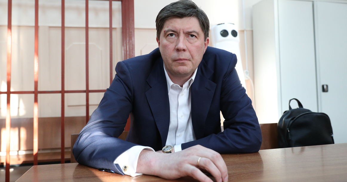 Экс-владельца банка «Югра» Алексея Хотина приговорили к 9 годам колонии