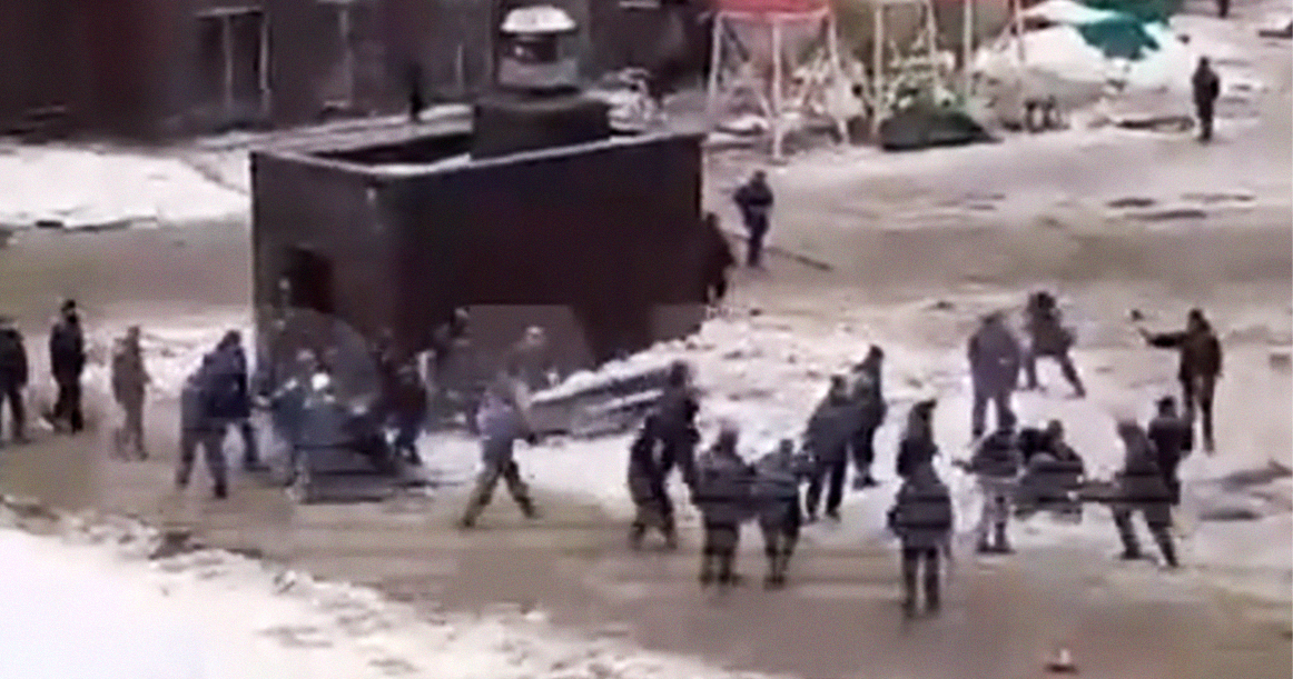 В Солнцево произошла массовая драка между строителями и охранниками