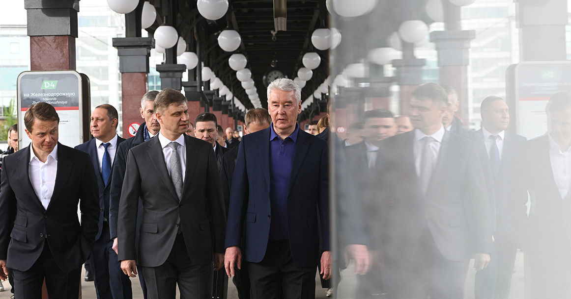 Собянин, Ликсутов и Белозеров приехали запускать новые поезда «Иволга» на МЦД-4