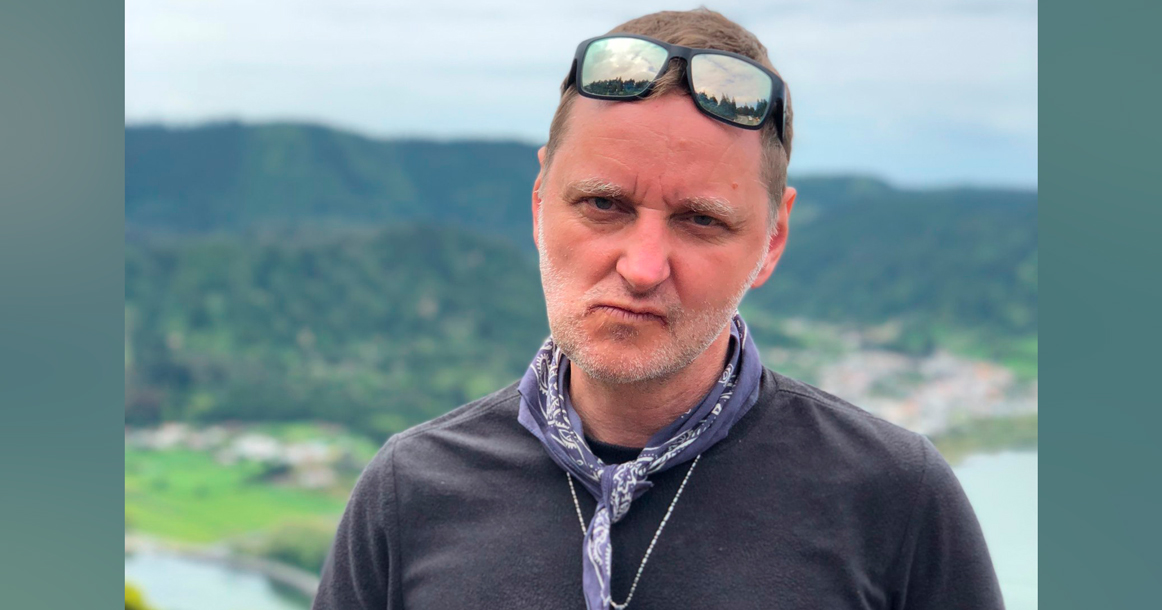 Преподавателя МГТУ им. Баумана Александра Нестеренко арестовали за публикацию украинских песен