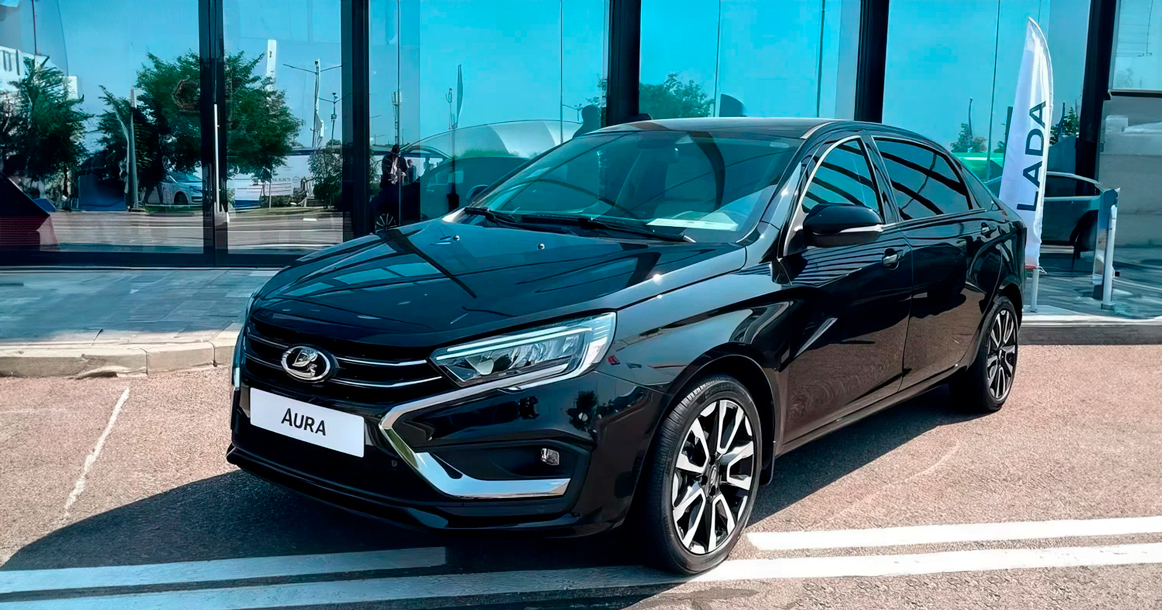 Новый бизнес-седан Lada Aura будет стоить дороже 3 млн рублей