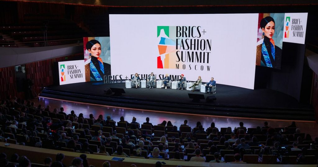 BRICS+ Fashion Summit в «Зарядье» собрал более 4 миллионов просмотров онлайн