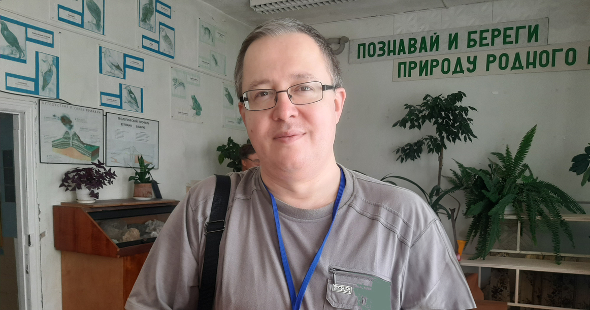 «На популяции птиц отрицательно влияет строительство небоскребов» — орнитолог Андрей Резанов