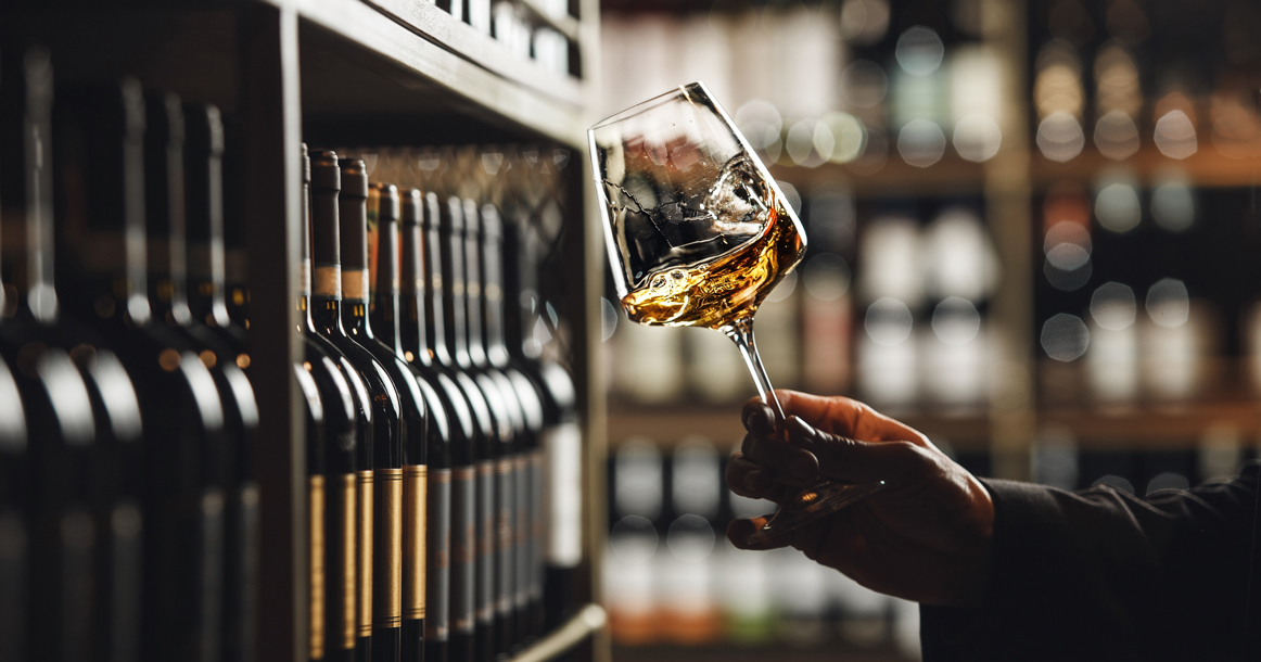 Simple Wine News составил рейтинг лучших российских вин. Гран-при у красного вина «Галицкий&Галицкий» с Кубани